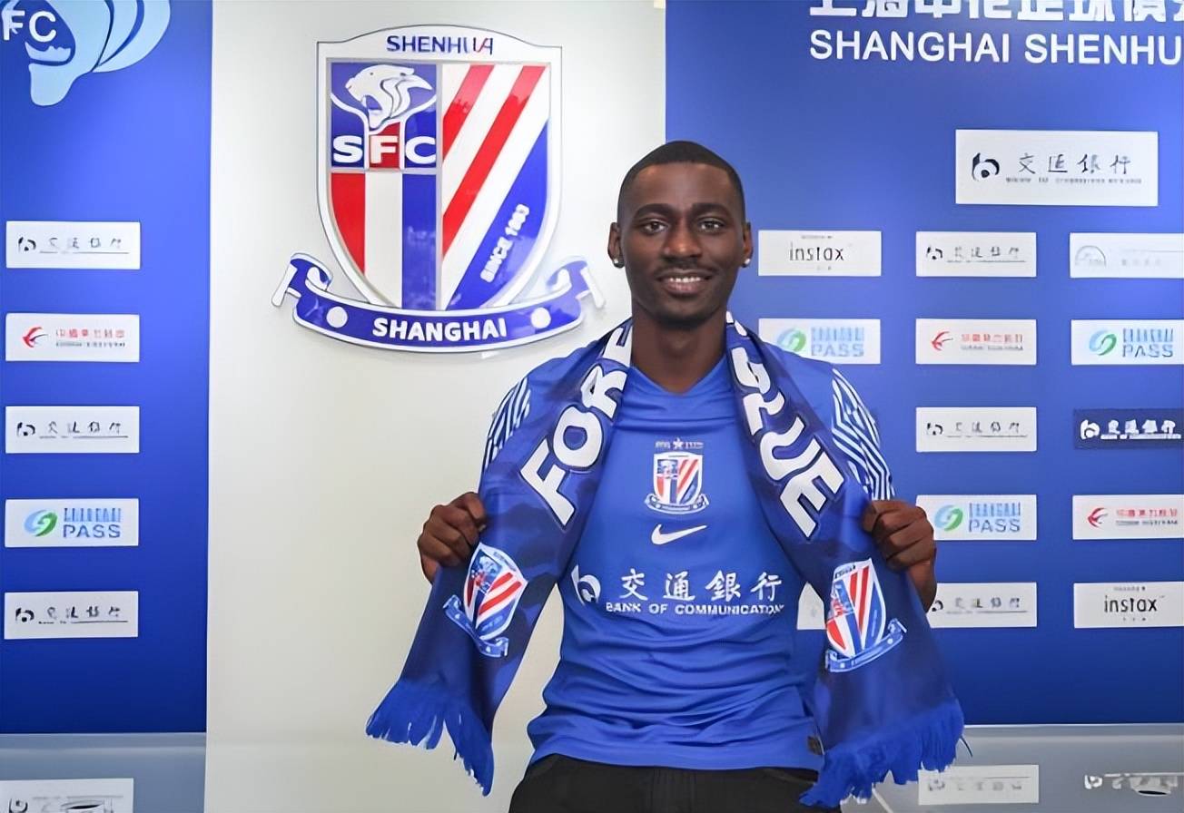 爱游戏网站入口-上海申花新援亮相，盼为球队带来新风貌的简单介绍