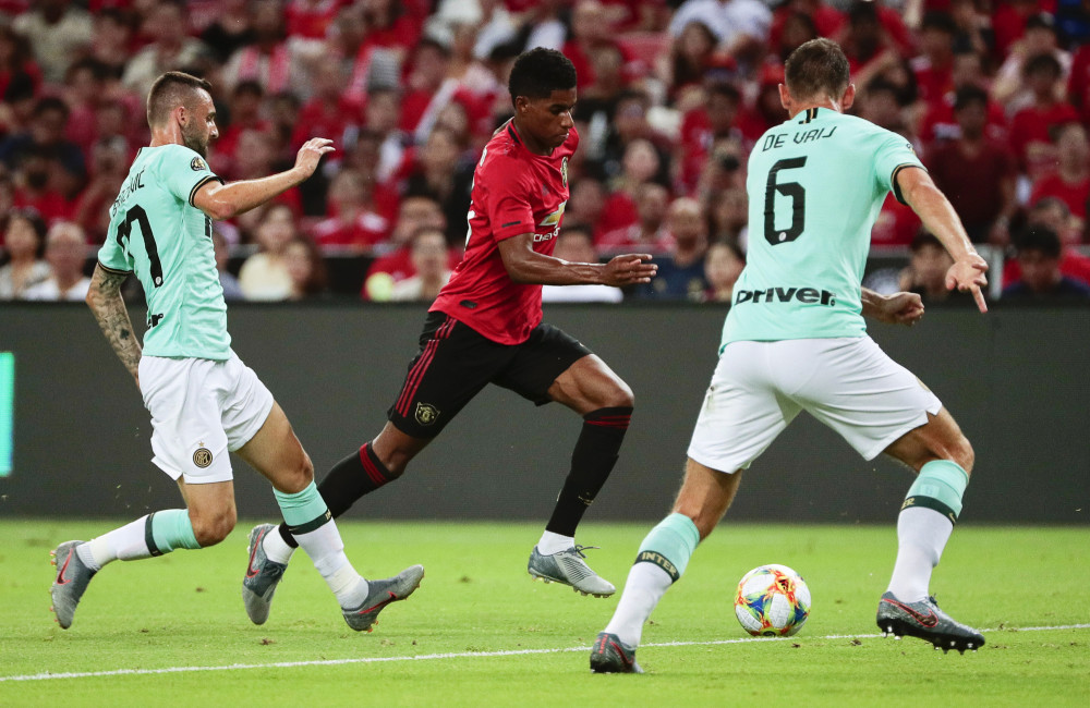 主力中场陷入合约纠纷已受影响 主力中场陷入合约纠纷已受影响