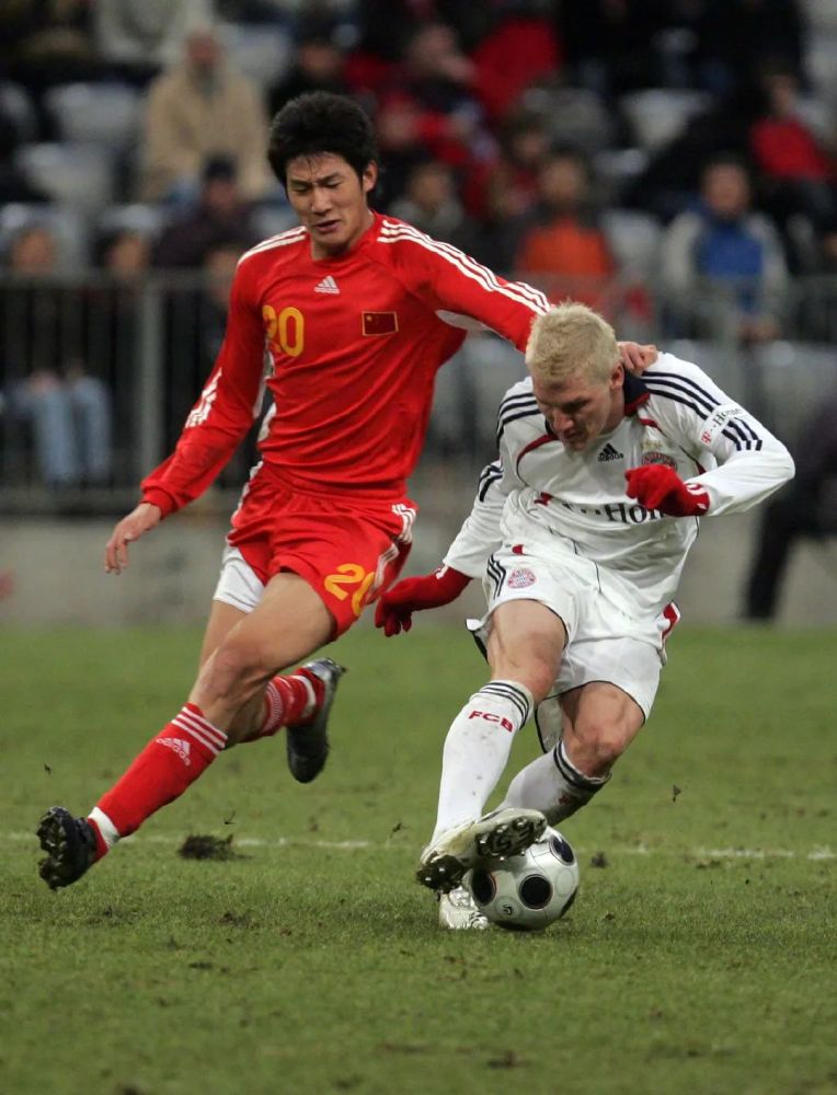 爱游戏在线登录-关于弗赖堡主场大捷，胜势如潮感人的信息