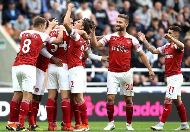 爱游戏官网入口-关于佛罗伦萨取胜开门红，士气高涨的信息