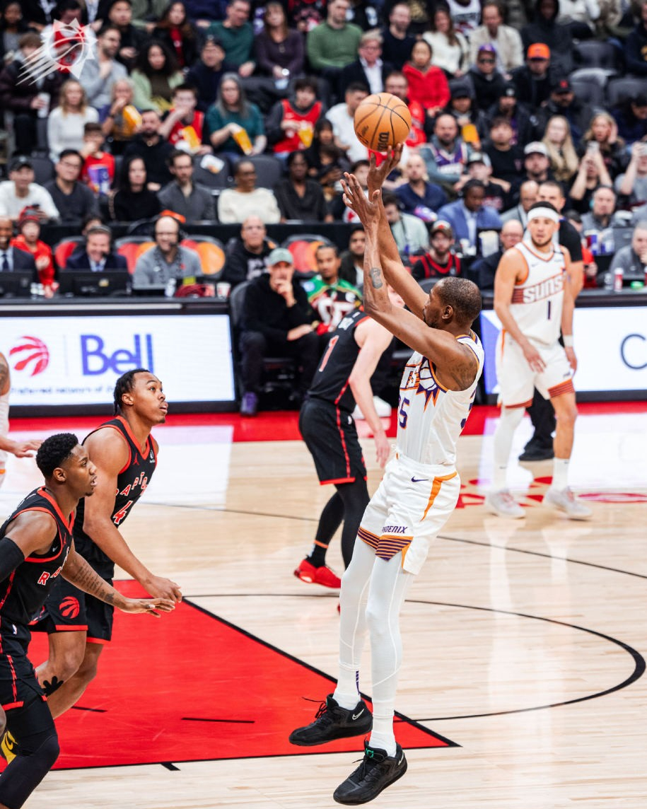 猛龙队员状态火热晋级下一轮