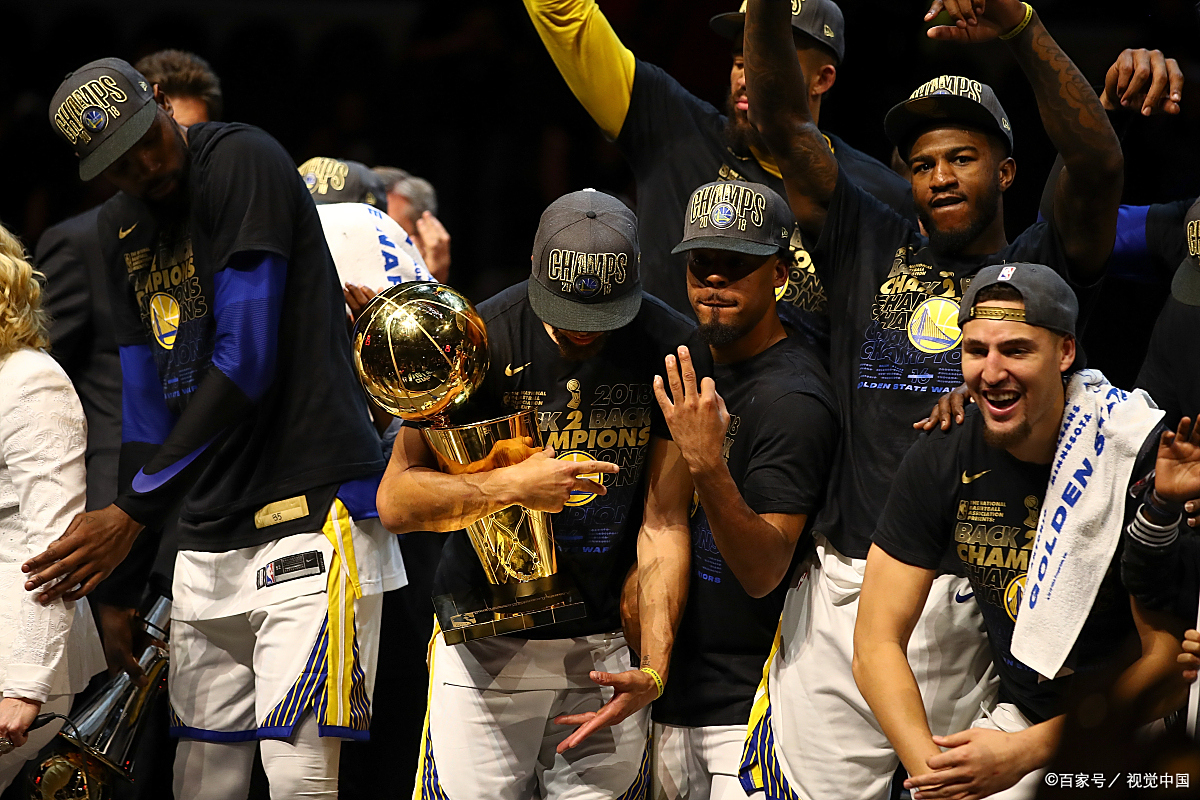 爱游戏平台-包含篮网客场斩落勇士，豪取三连胜的词条