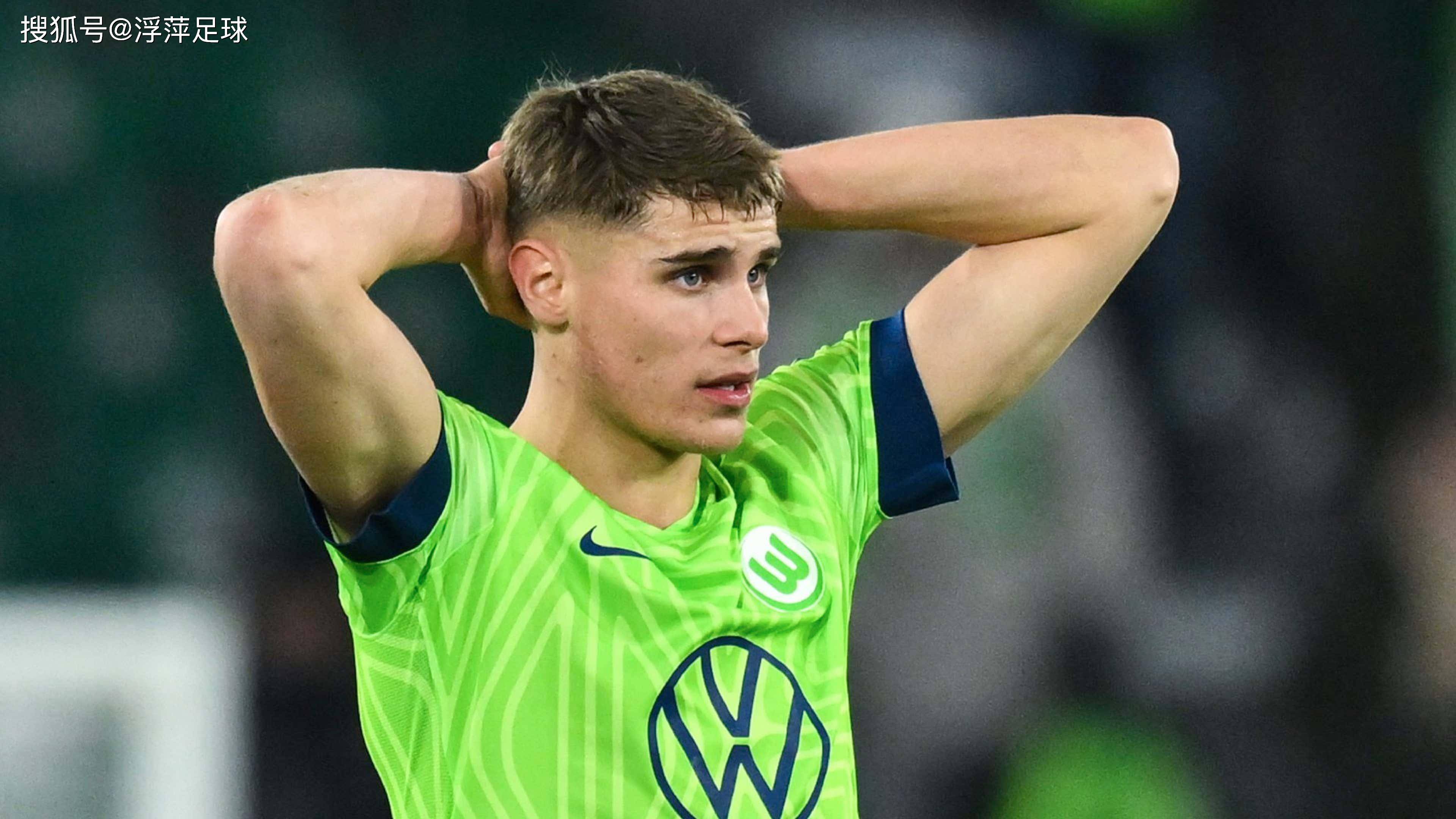 爱游戏官方入口-沃尔夫斯堡后卫遭遇伤病，球队人心惶惶