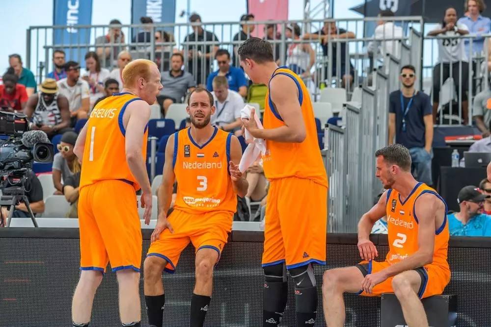 爱游戏官方-斯洛文尼亚队员拼搏奋斗披荆斩棘的简单介绍