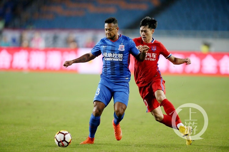 关于重庆斯威不敌广州富力，遭遇两连败的信息