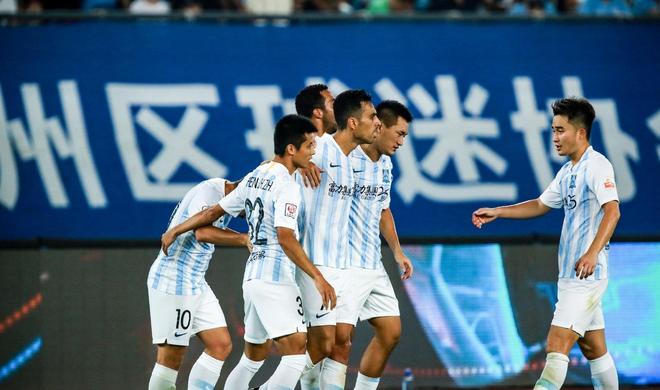 富力主场不敌天海,遭遇连败 富力主场不敌天海,遭遇连败